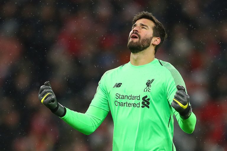 Kiper Liverpool Alisson Becker Sempat Digoda Arab Saudi, Ini Pengakuannya