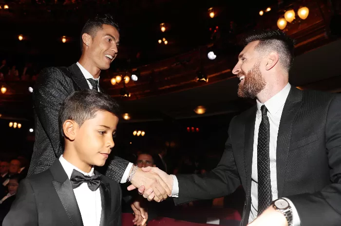 Rivalitasnya dengan Lionel Messi Jadi Perdebatan, Ini Tanggapan Berkelas Cristiano Ronaldo