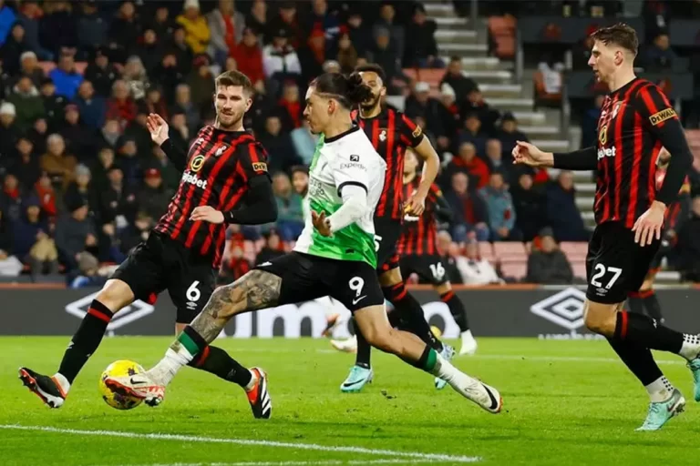 Liverpool Kantongi Kemenangan di Vitality Stadium, Puncaki Klasemen Liga Premier