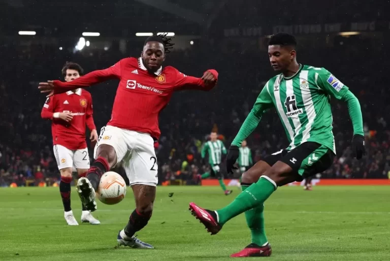 Manchester United akan Perpanjang Kontrak Aaron Wan-Bissaka