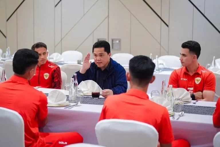 Erick Thohir Titip Pesan ke Shin Tae-yong: Curi Poin dari Bahrain dan Tiongkok