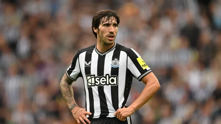 Newcastle Tembus Tiga Besar Liga Inggris usai Kalahkan Chelsea 2-0