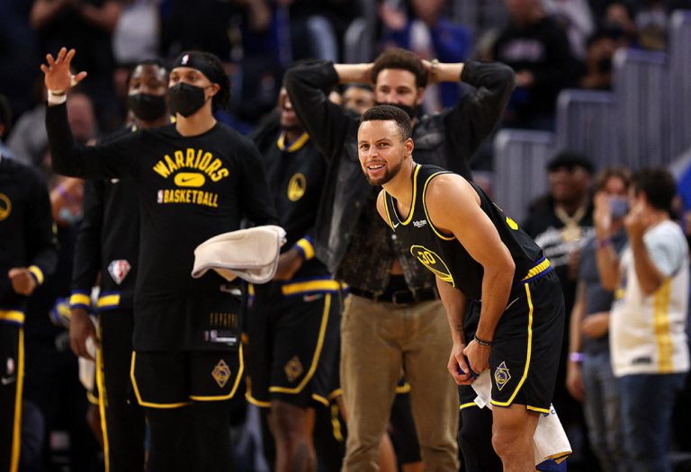 Warriors Tak Lagi Bergantung Curry