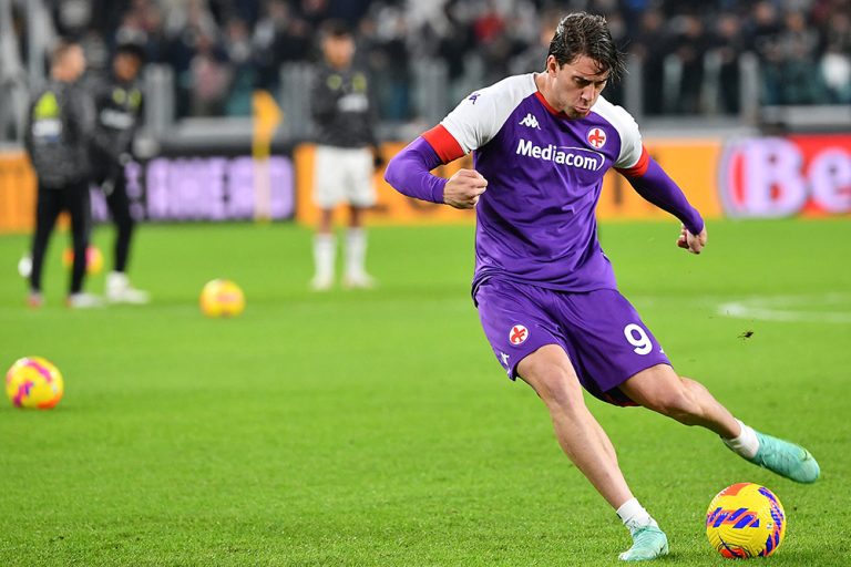Fiorentina Setujui Tawaran Arsenal untuk Vlahovic