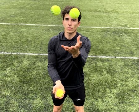 Terapi Mata, Marc Marquez Juggling Bola Tenis