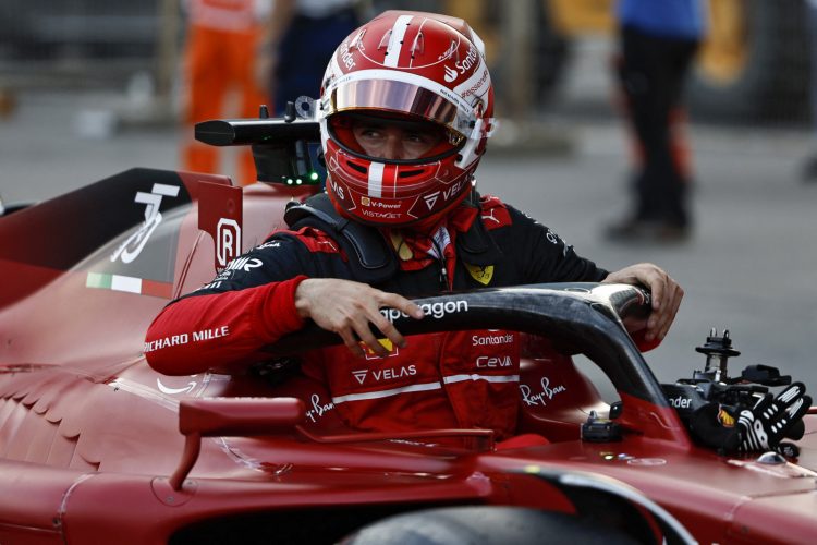 Gagal Kompetitif, Leclerc Keluhkan Strategi Ban Ferrari