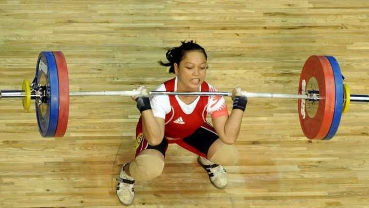 Berhak Atas Medali Perak Olimpiade 2012, Lifter Indonesia Baru Menerimanya September Mendatang