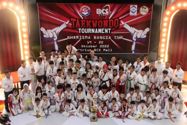 Tournament Taekwondo Kharisma Bangsa Cup I Sukses Digelar