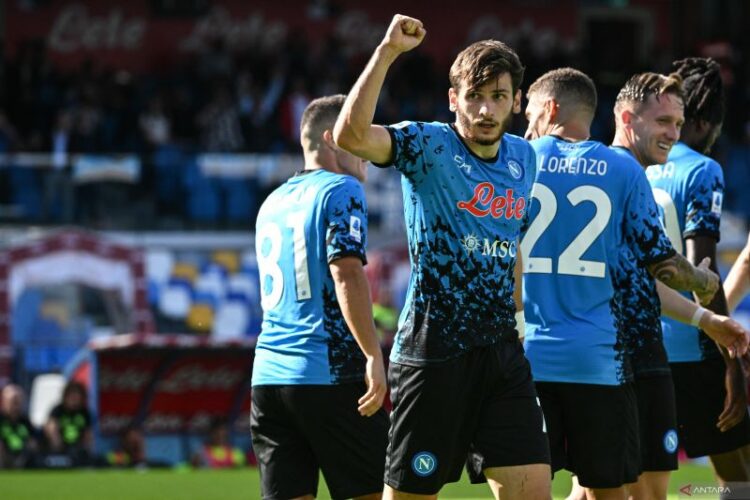 Amankan 3 Poin, Napoli Aman di Puncak Klasemen Serie A