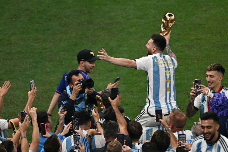 Lionel Messi Belum Ingin Pensiun Usai Argentina Juara Dunia