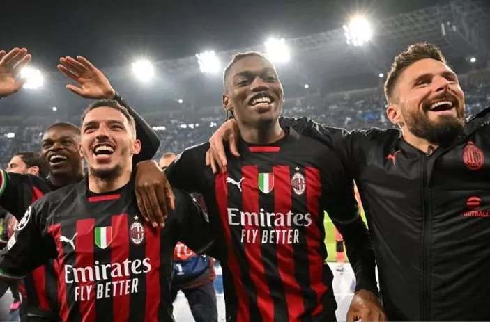 Main Imbang Lawan Napoli, AC Milan ke Semifinal Liga Champions