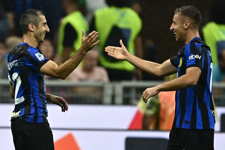 Sempurna Hingga Giornata Keempat, Inter Milan Tekuk AC Milan 5-1