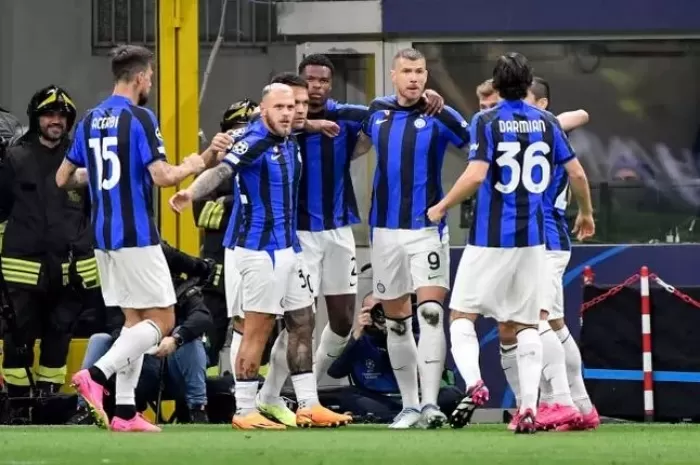 Inter Geser Milan dari Puncak Klasemen Setelah Hancurkan Fiorentina 4-0