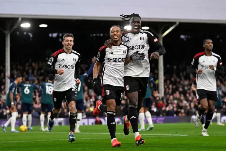 Fulham Tutup 2023 dengan Kemenangan Comeback