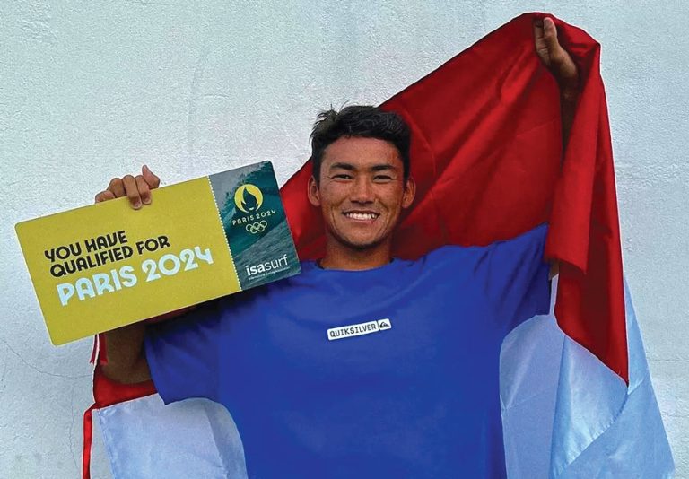 Rio Waida, Peselancar Indonesia Raih Tiket ke Olimpiade Paris 2024