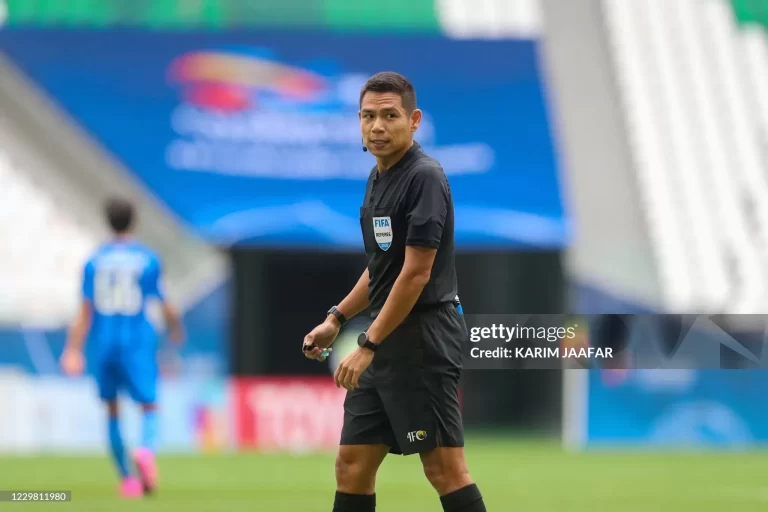 Ini Wasit di Laga Timnas Indonesia U-23 vs Irak, Sivakorn Pu-Udom Kembali Jadi Wasit VAR