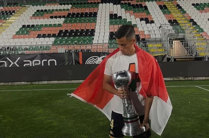 Jay Idzes Kibarkan Bendera Indonesia Setelah Venezia FC Sukses Promosi ke Serie A