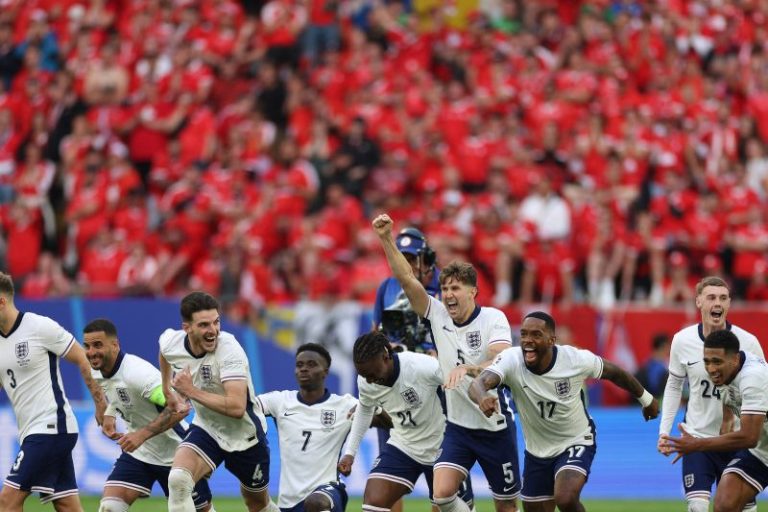 Singkirkan Swiss Lewat Adu Penalti, Inggris ke Semifinal